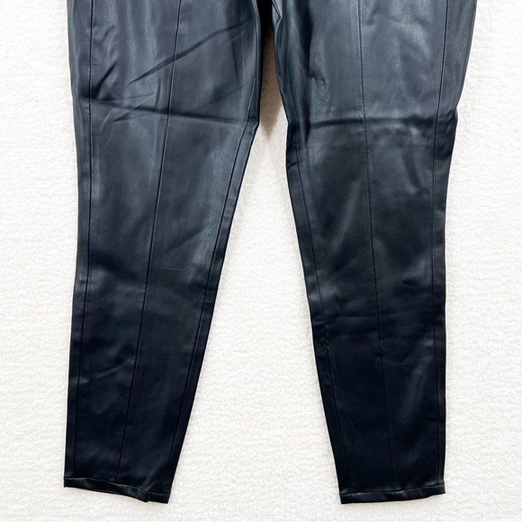 Blank NYC Vegan Leather Hi Rise Pull On Legging Maleficient Pant Black Size M - Picture 4 of 10
